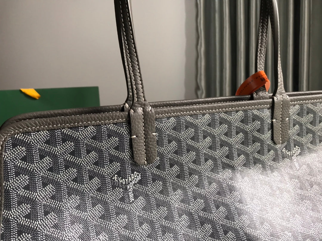 HARDY PM BAG 40 IN GRAY GOYARDINE CANVAS AND TAURILLON LEATHER TRIM