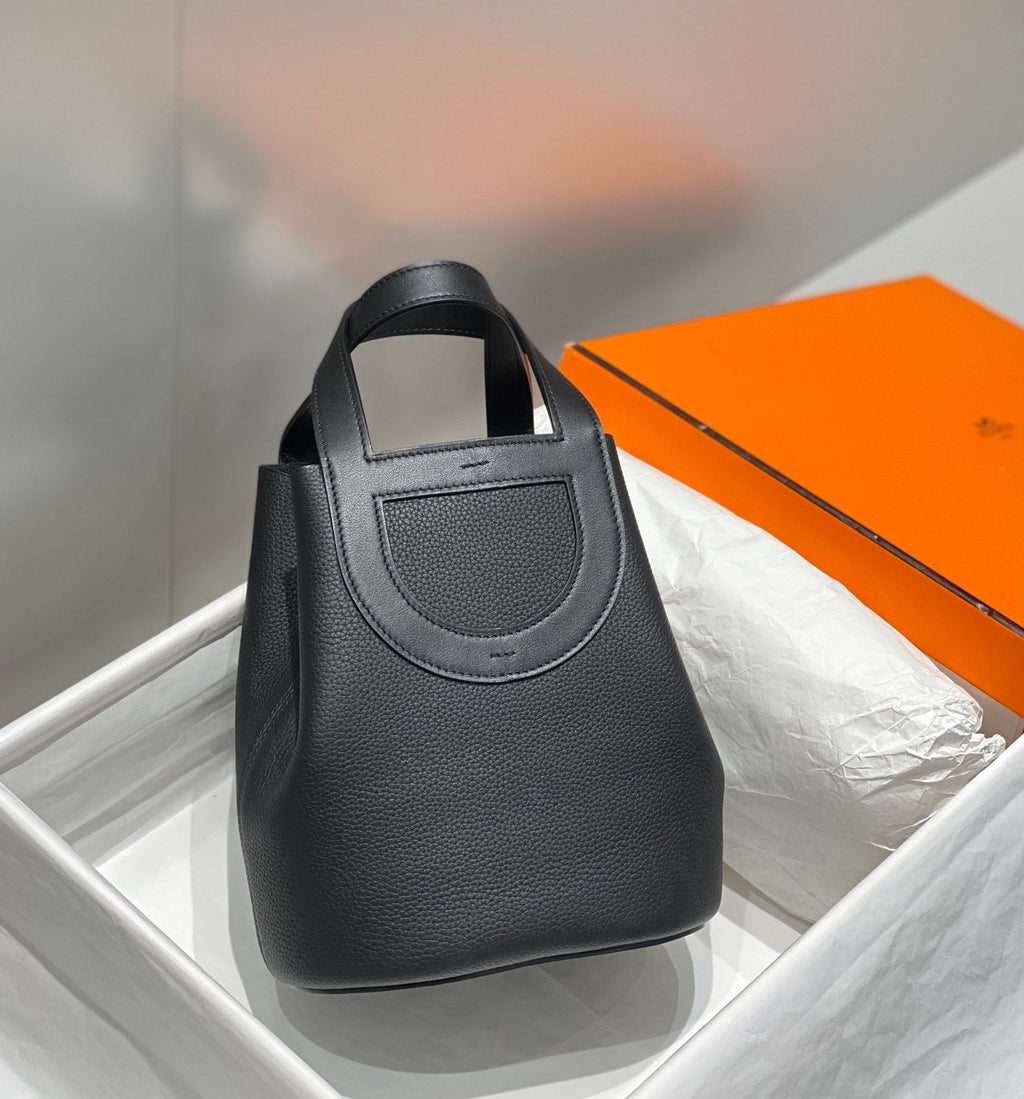 HERMES 25S IN THE LOOP 18 IN BLACK CALFSKIN SILVER HARDWARE